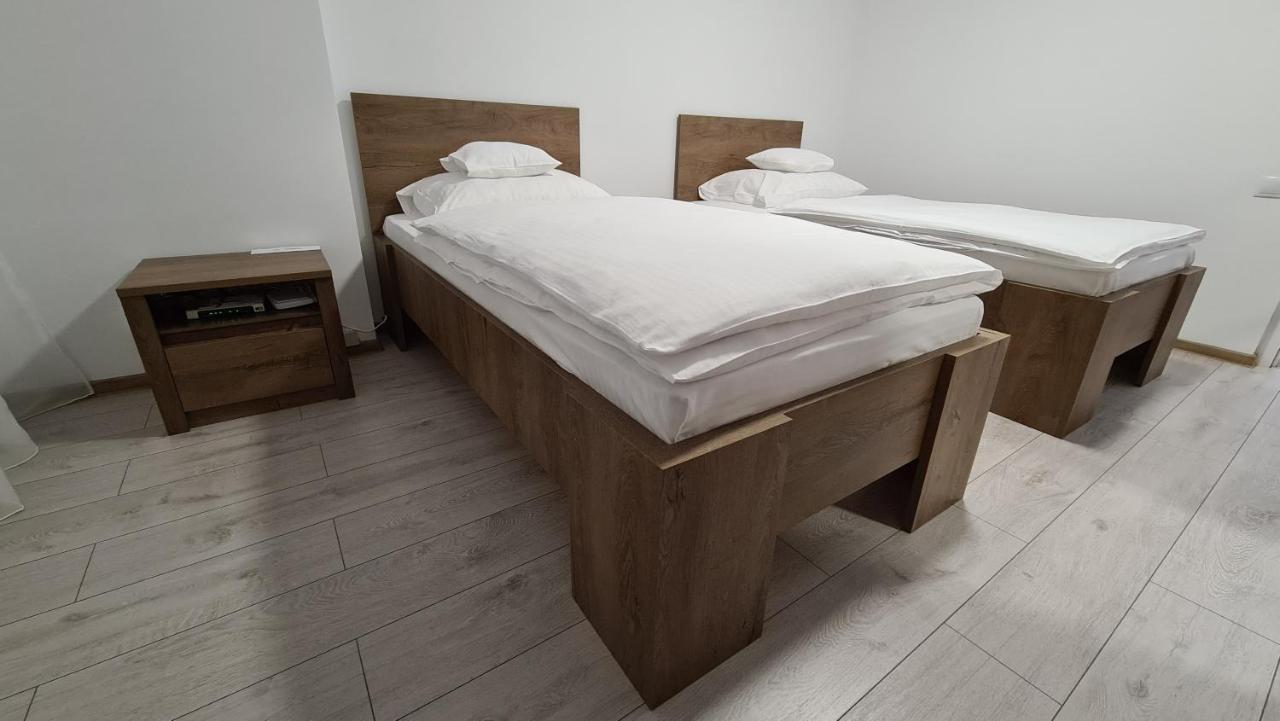 Apartament Sorina Maria Apartment Deva Exterior photo