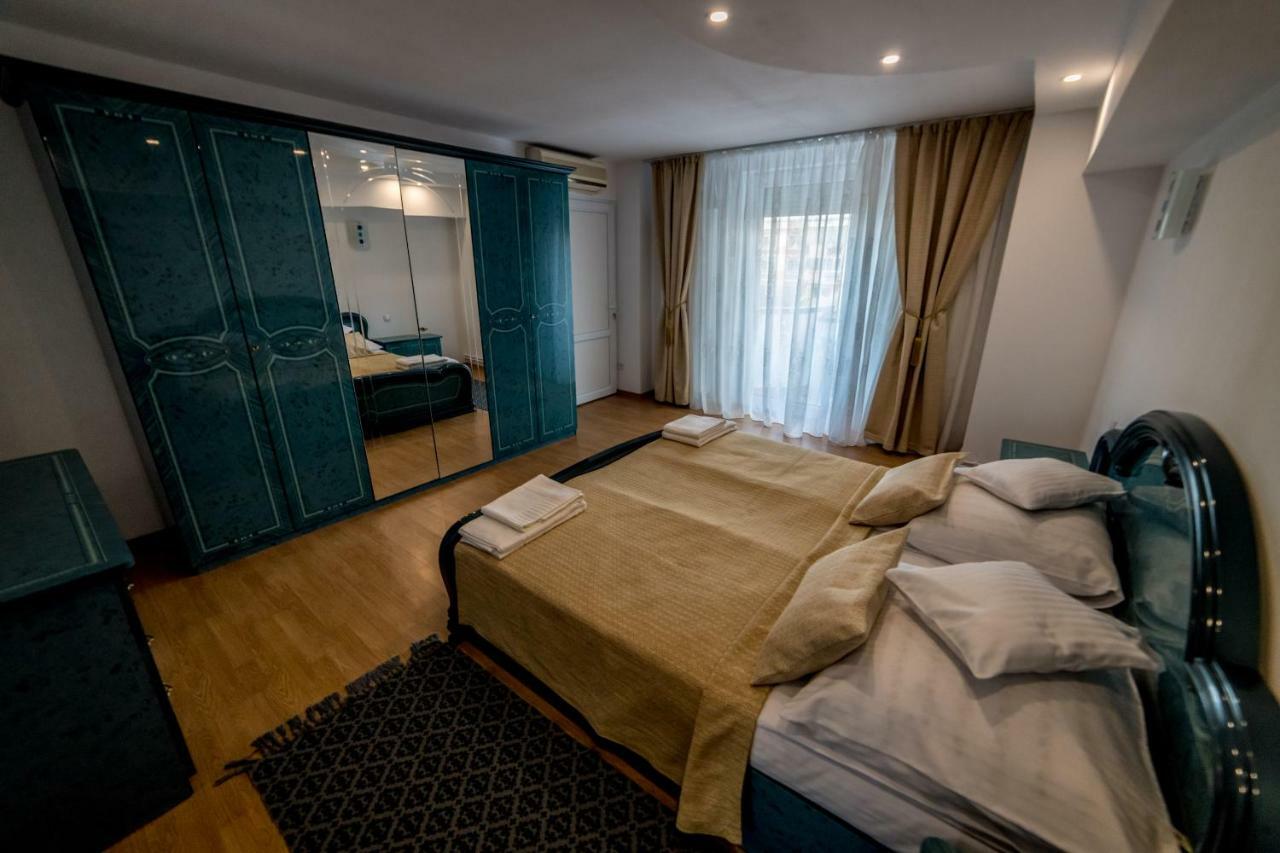 Apartament Sorina Maria Apartment Deva Exterior photo